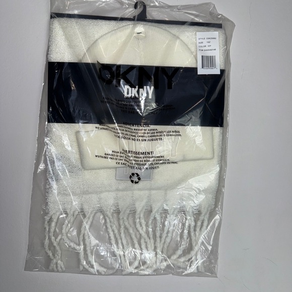 Dkny Accessories - DKNY Beanie and Scarf Set Ivory White Winter Knit Fringe